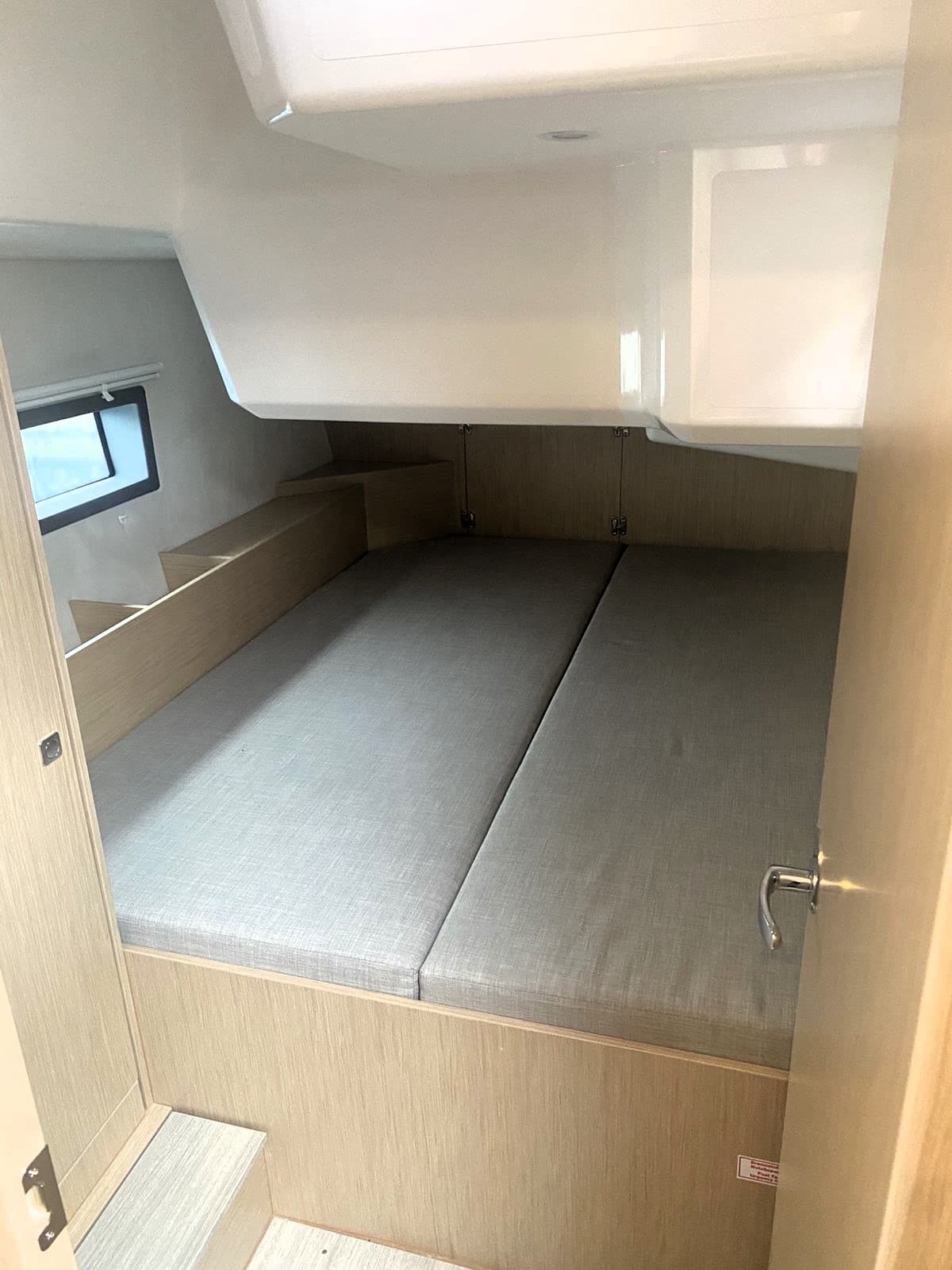 Bavaria C42 - photo 6