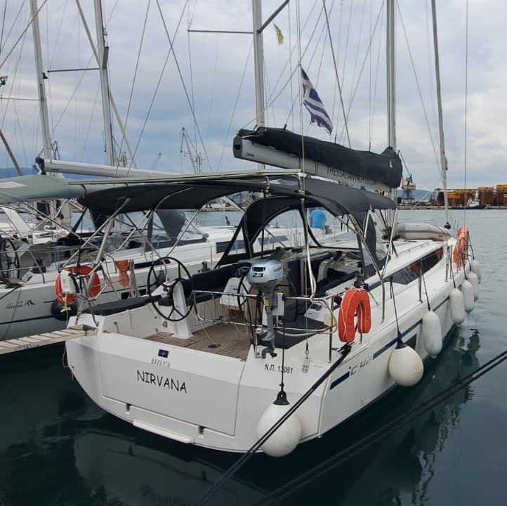 Bavaria C42 - photo 7