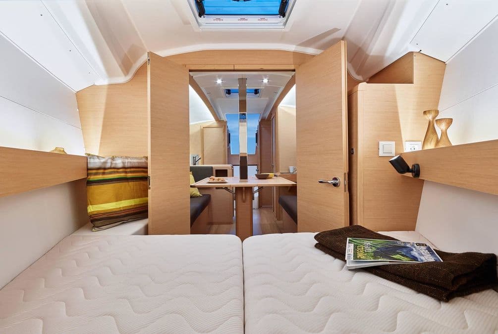 Sun Odyssey 349 - photo 4