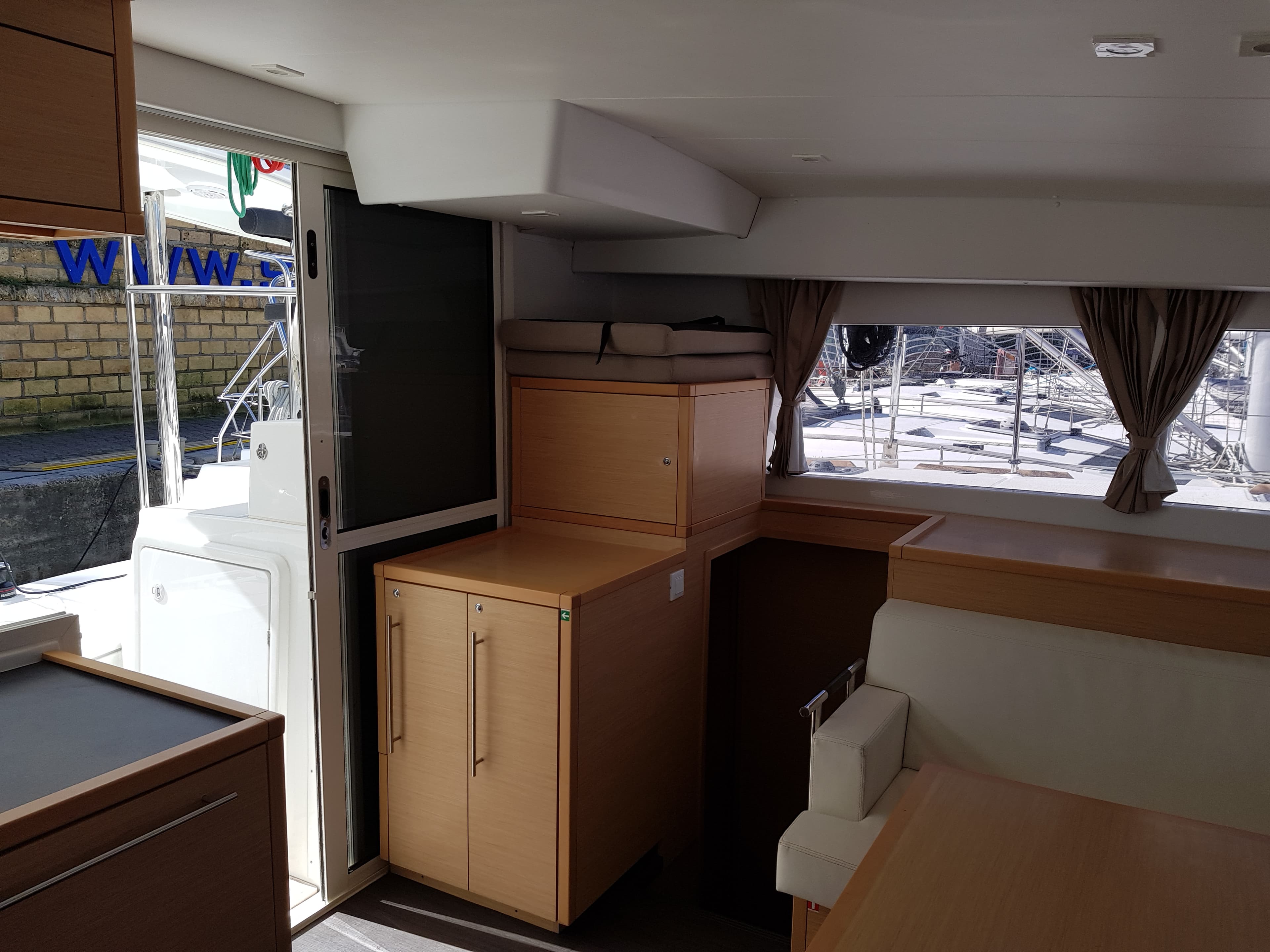 Lagoon 400 S2 - photo 8