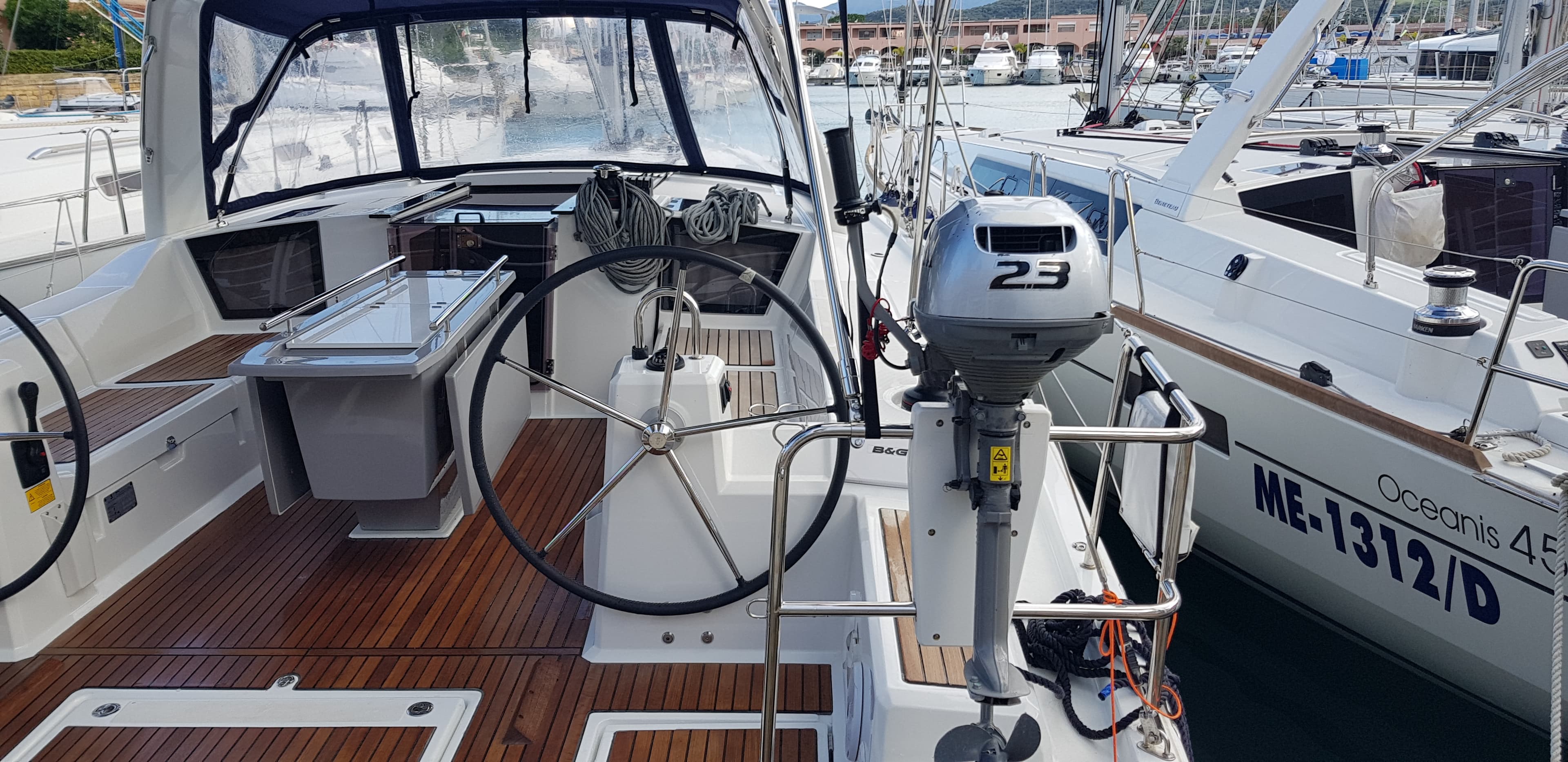 Oceanis 41.1 - photo 7