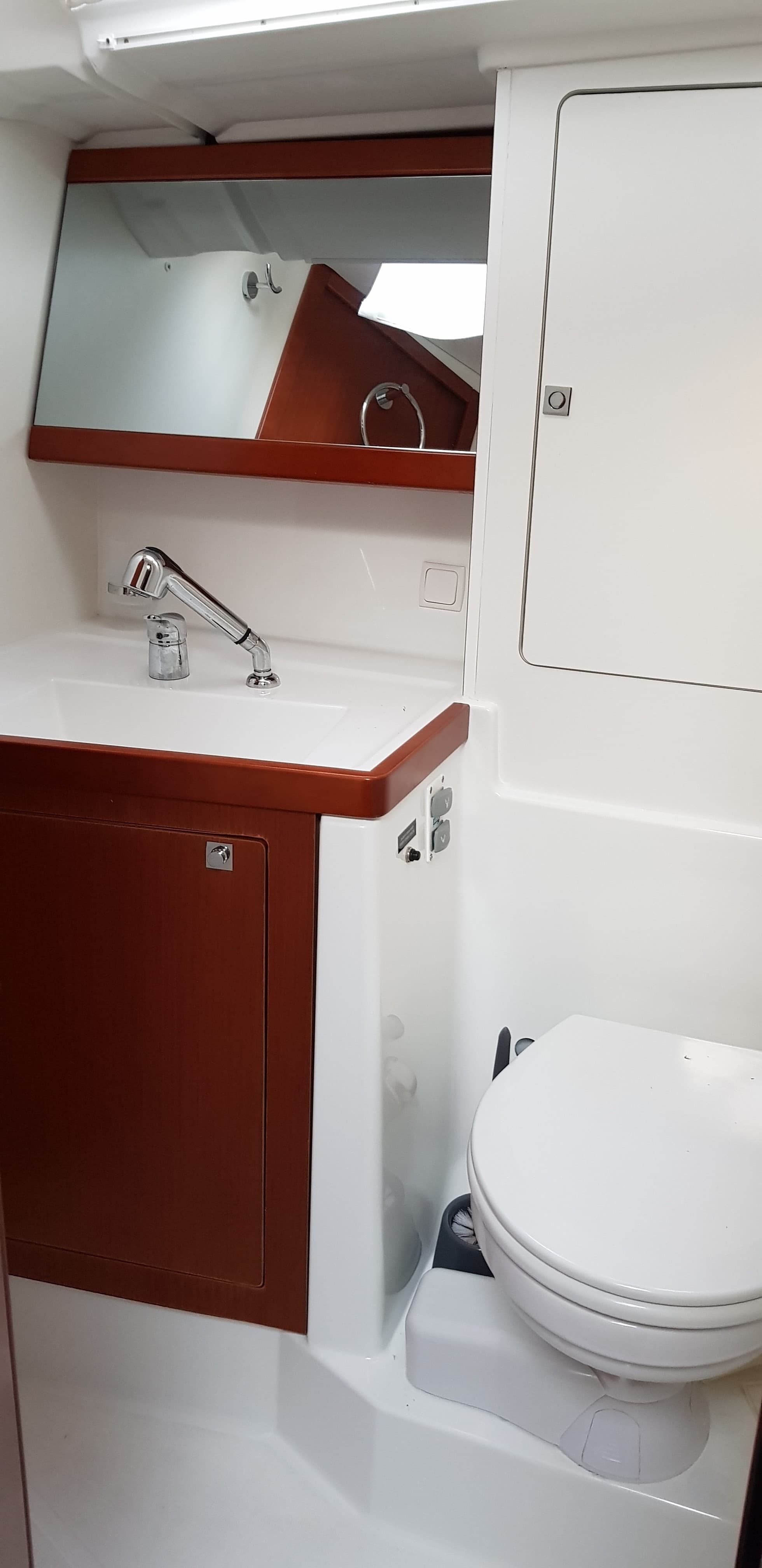 Oceanis 48 - photo 13