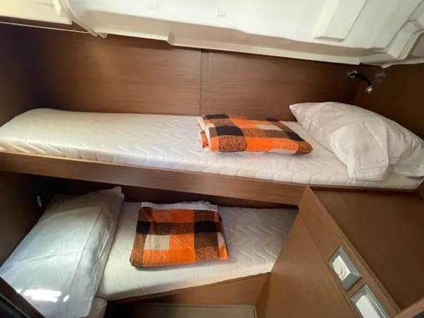 Oceanis 46.1 - photo 5