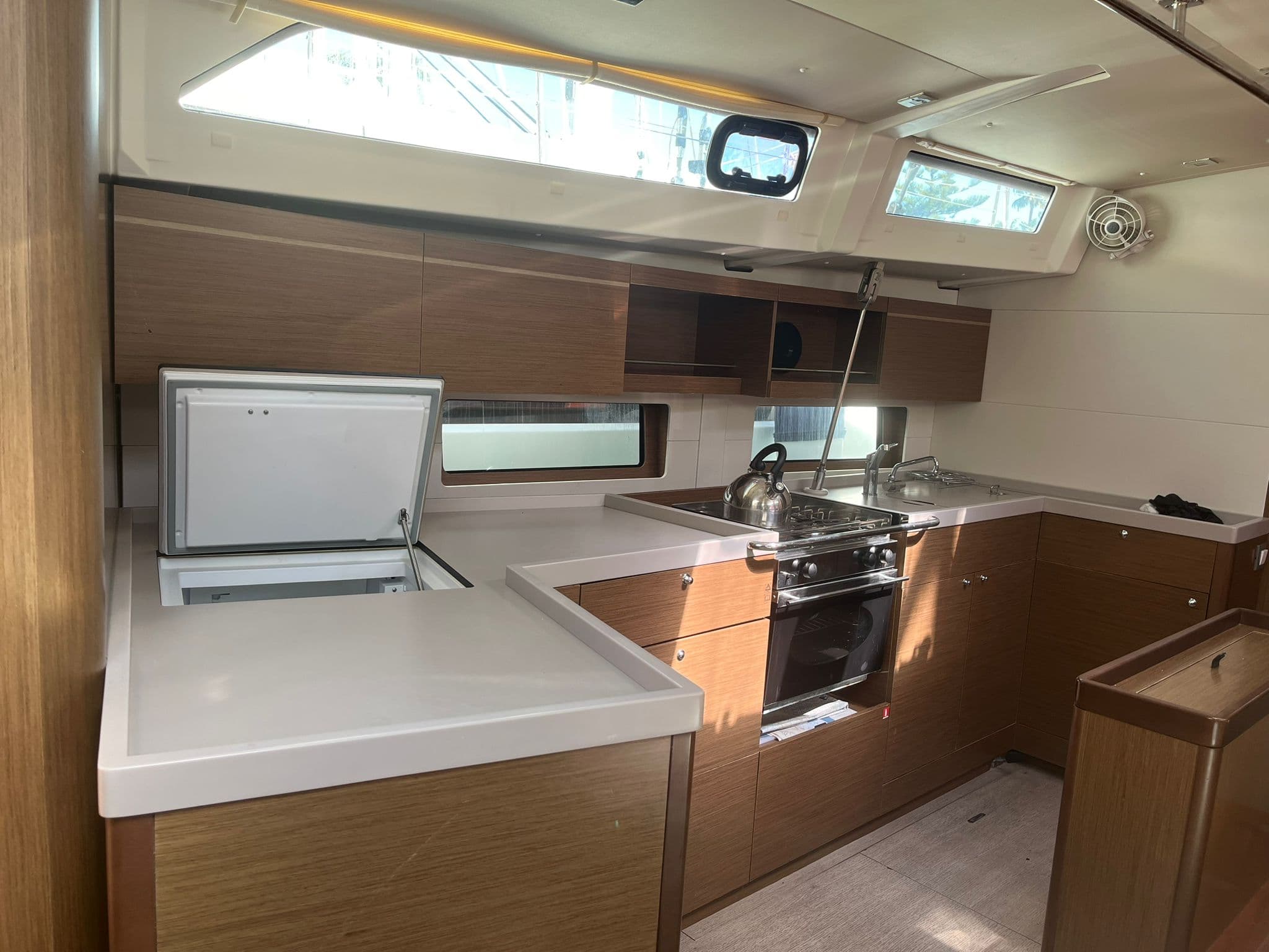 Oceanis 46.1 - photo 12