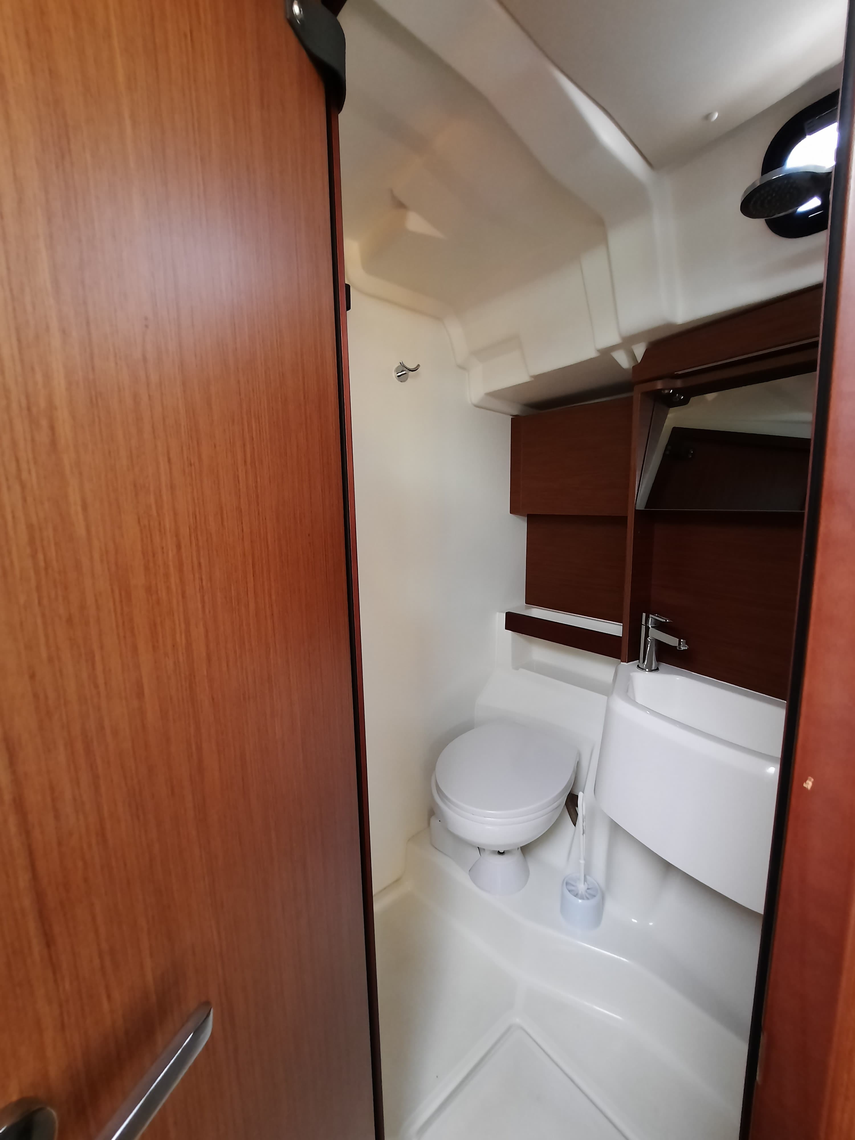 Oceanis 51.1 - photo 10