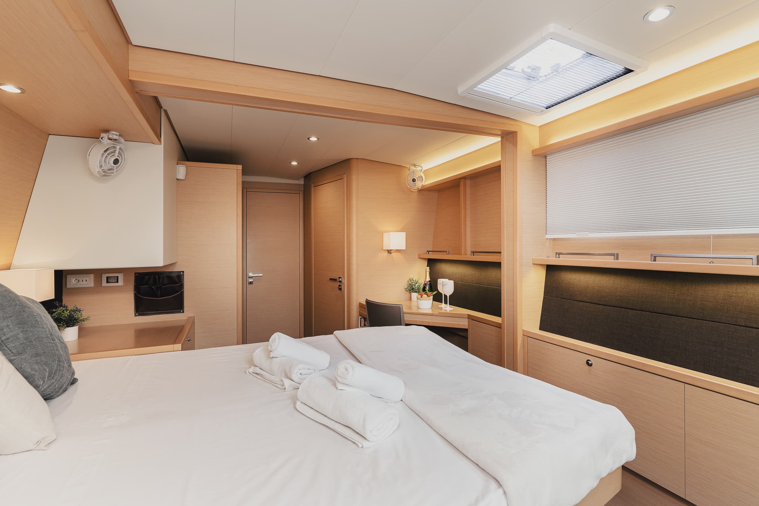 Lagoon 560 S2 - photo 15