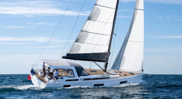 Oceanis 60 - photo 12