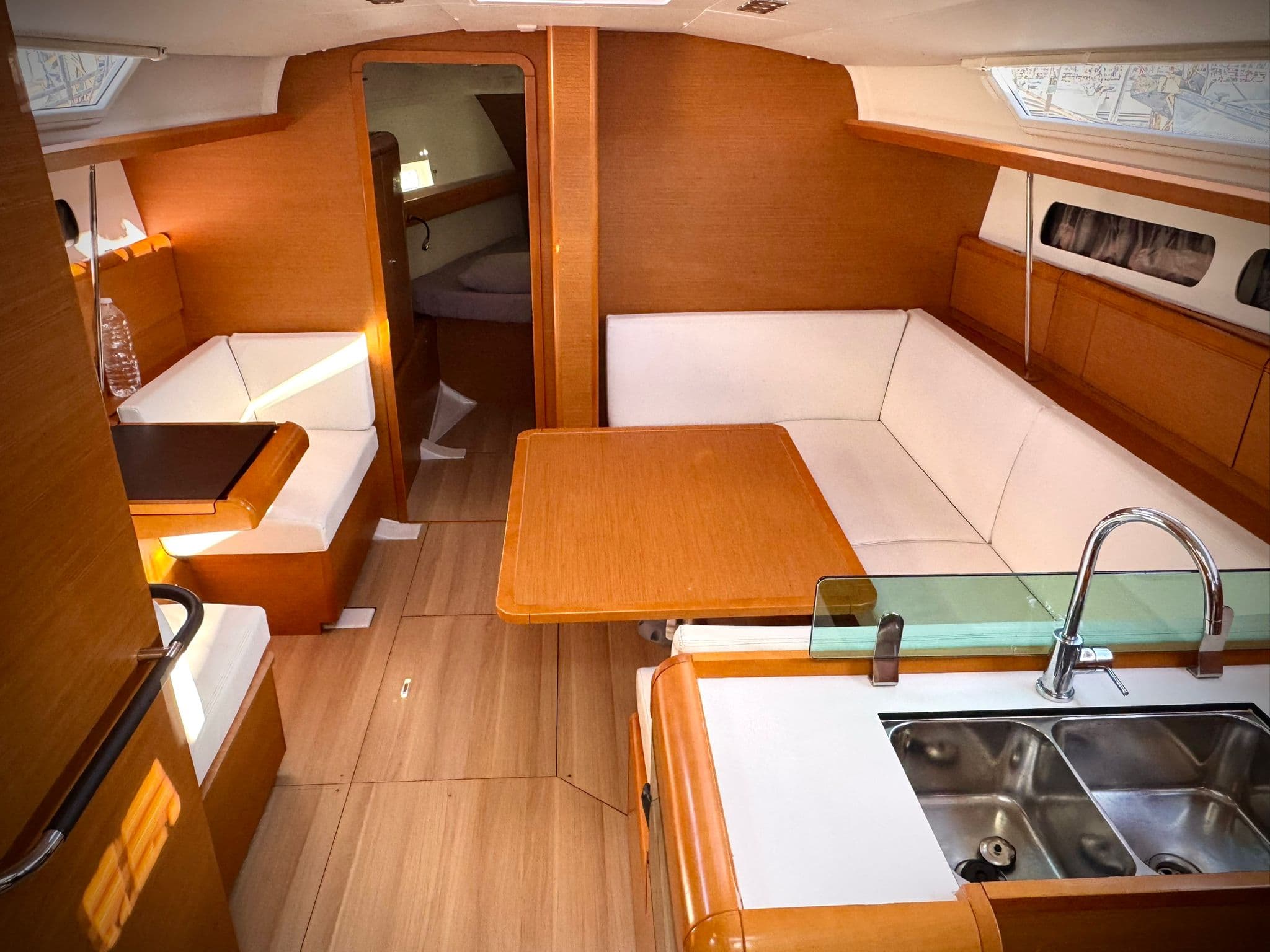 Sun Odyssey 419 - photo 10