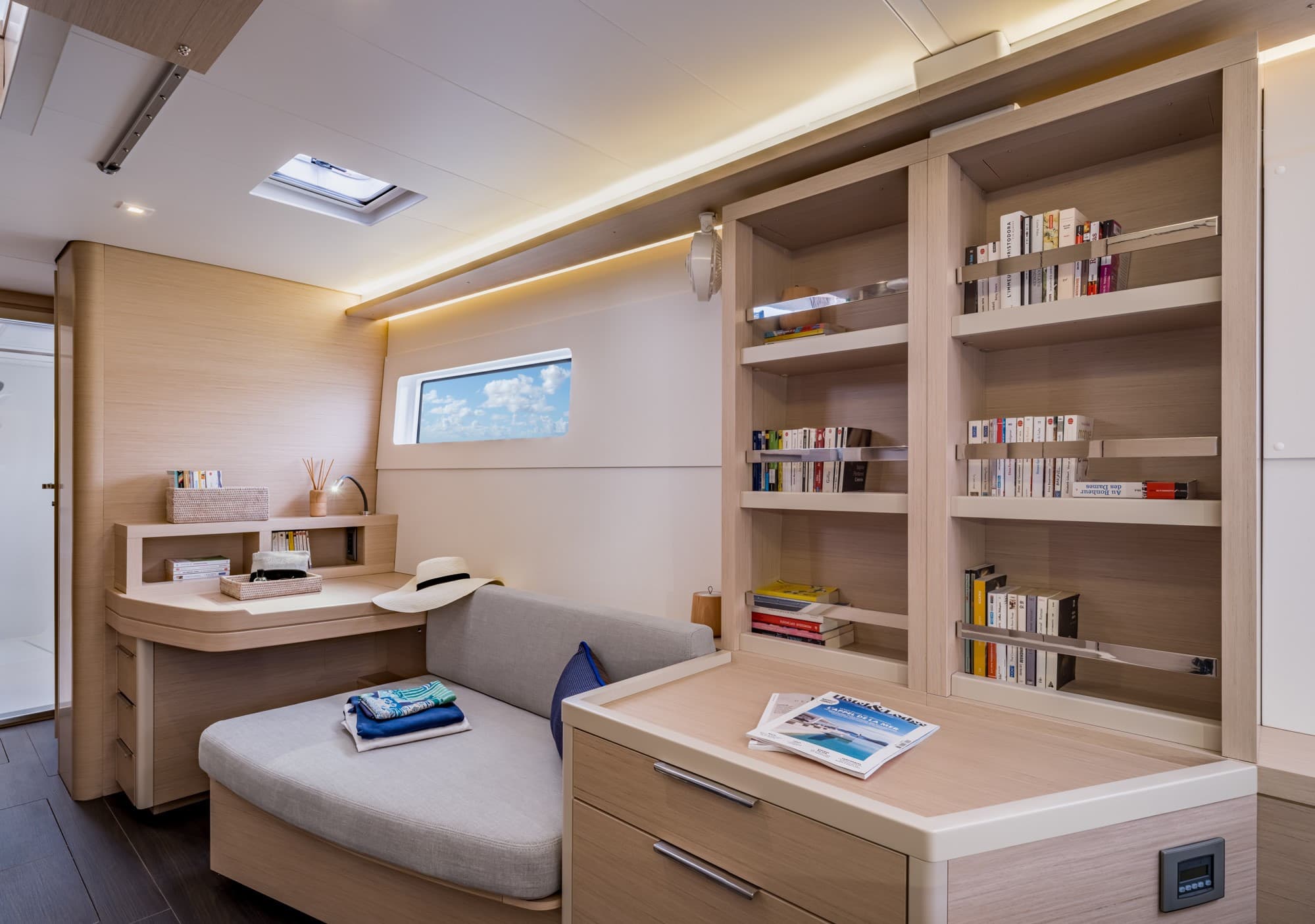 Lagoon 46  - photo 13