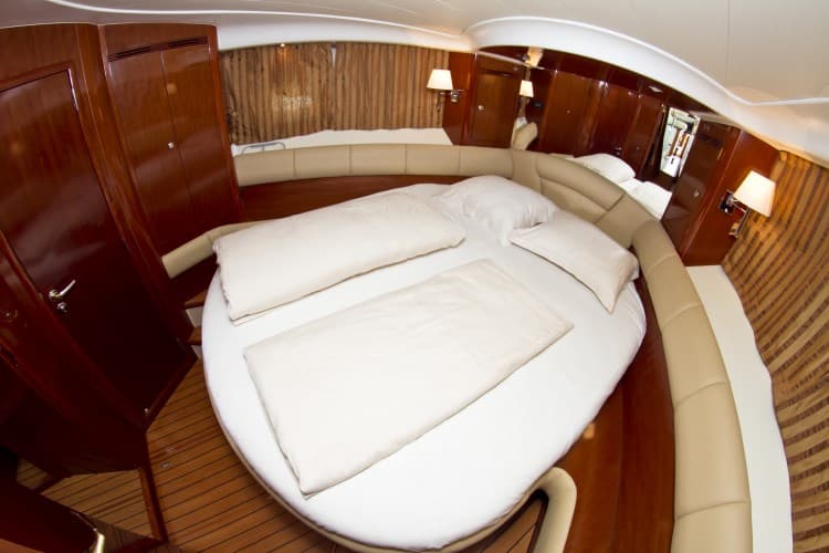 Prestige 46 Fly - photo 15