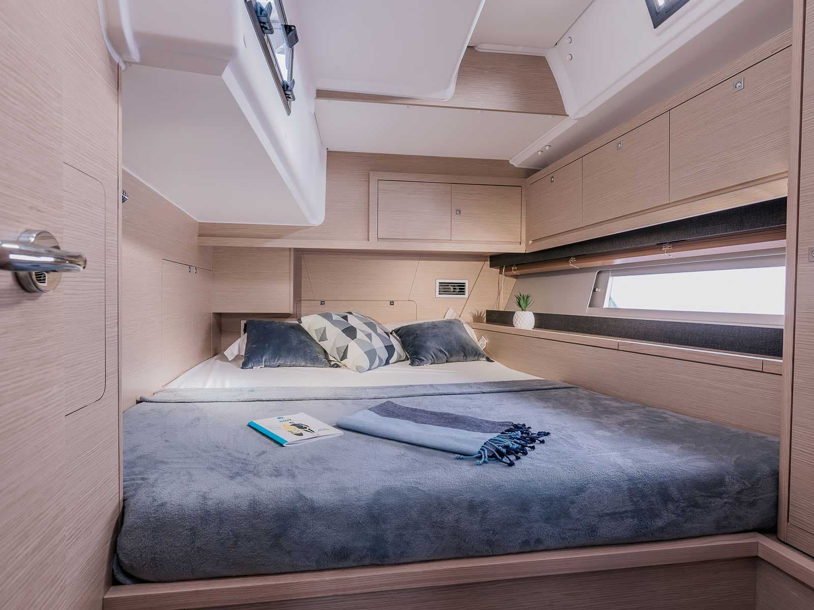 Dufour 470 - photo 8