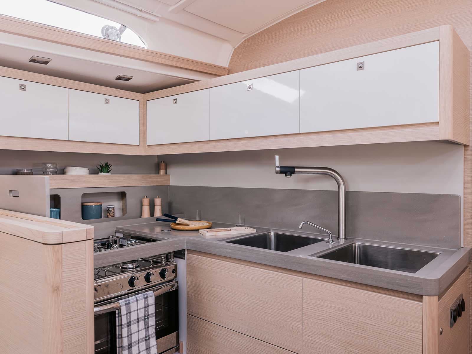 Dufour 470 - photo 7