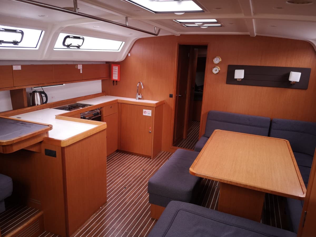 Bavaria 51 Cruiser - photo 13