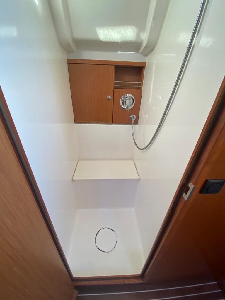 Bavaria 51 Cruiser - photo 9