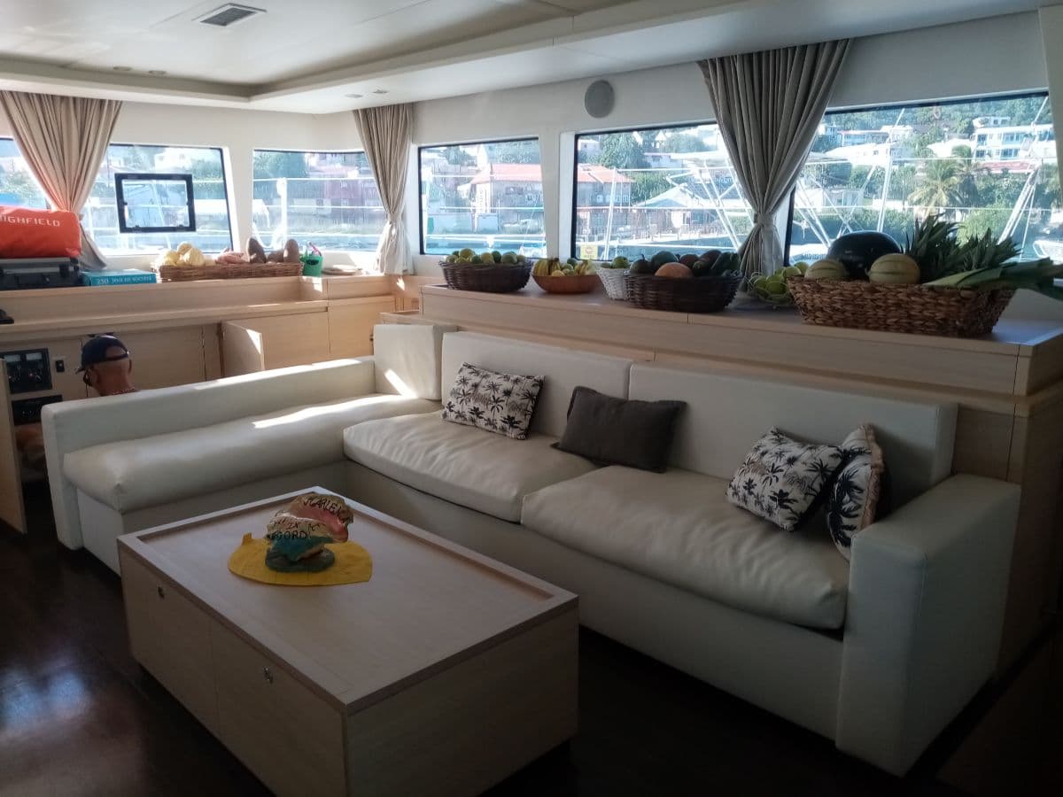 Lagoon 620 - photo 23