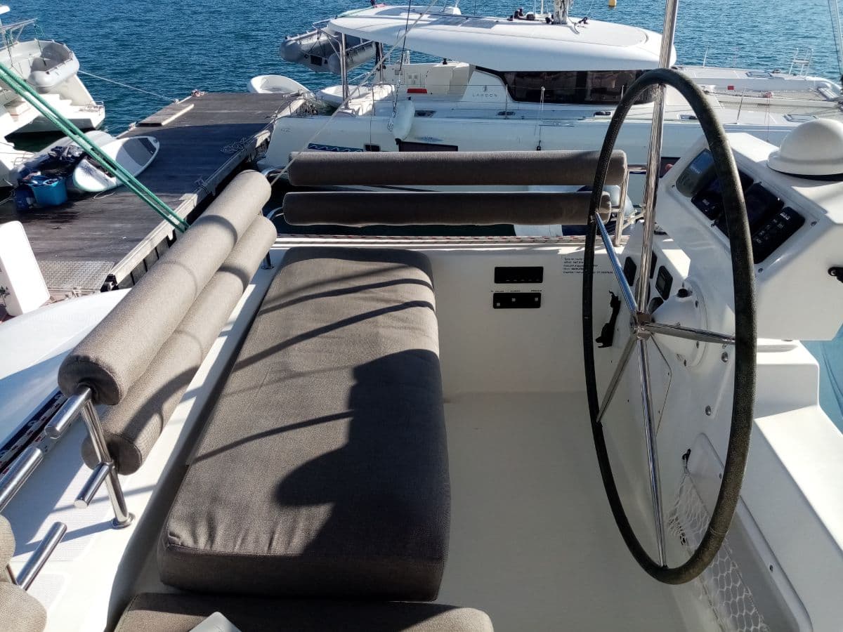 Lagoon 620 - photo 13