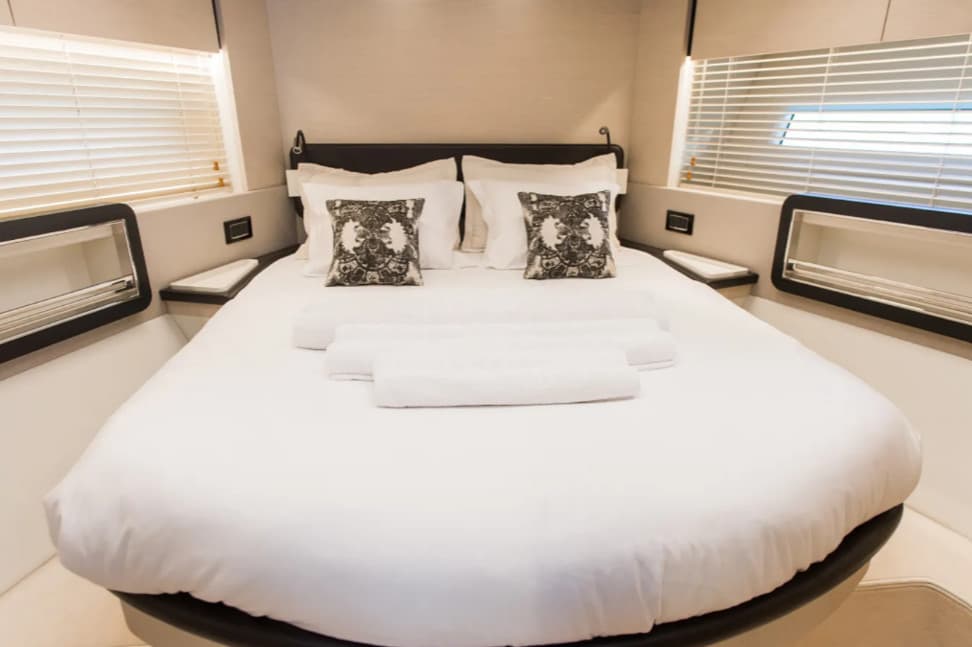 Azimut 72 - photo 17