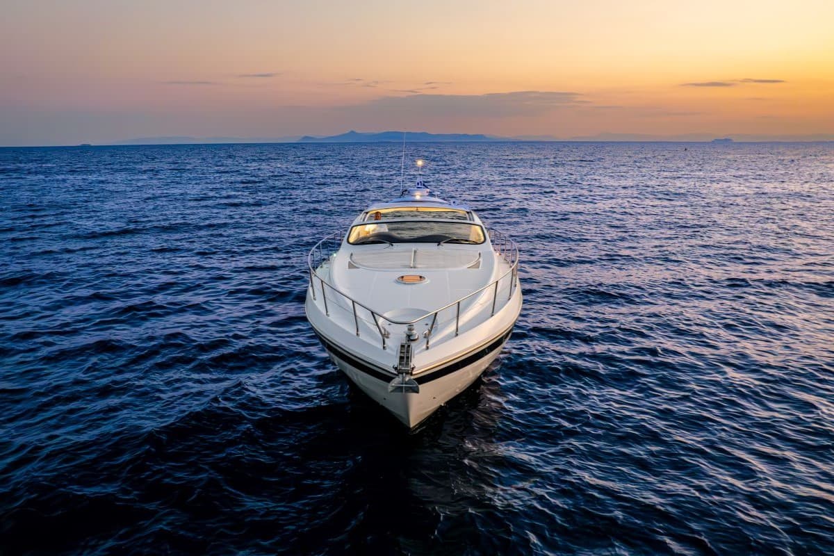 Pershing 52 - photo 8