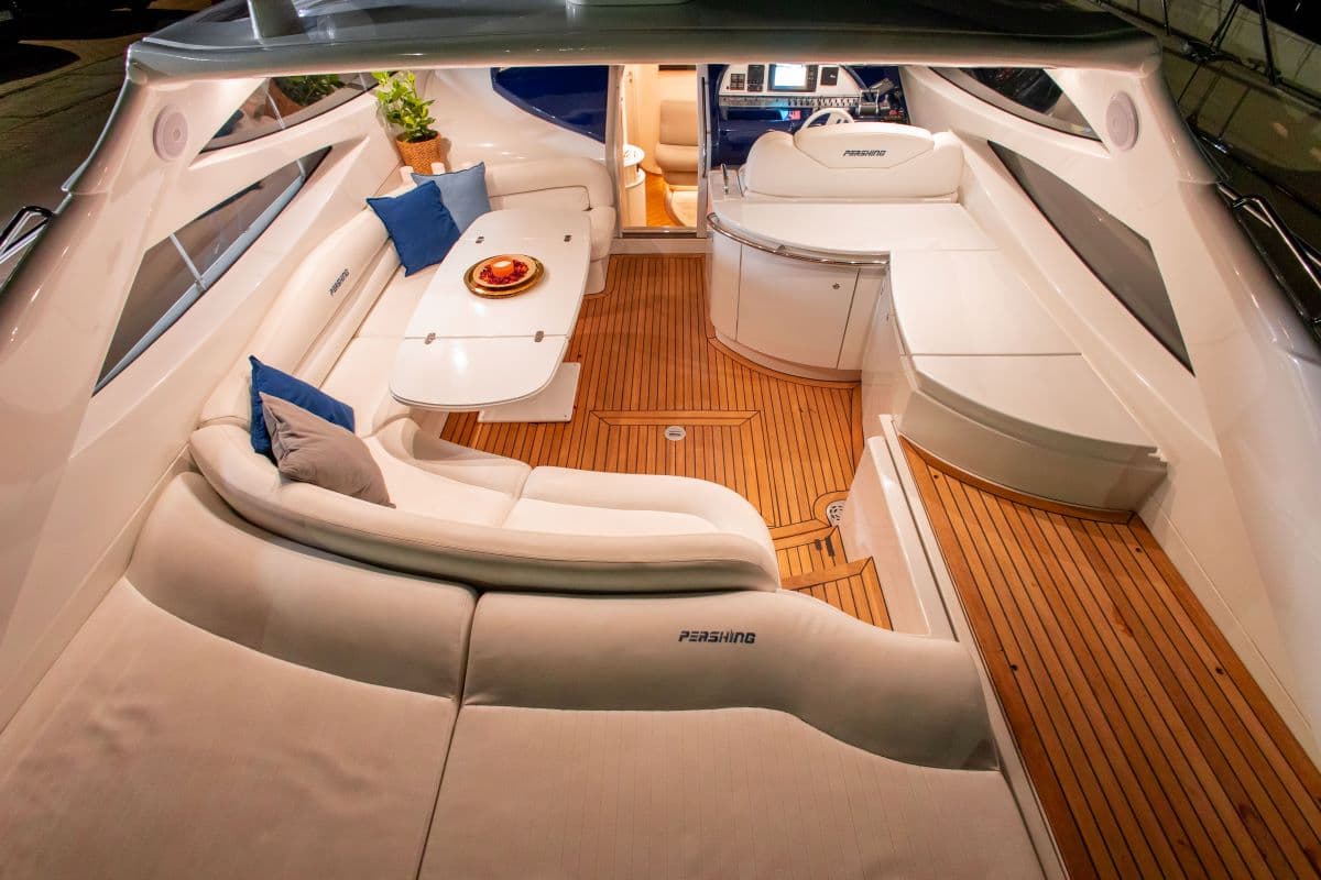 Pershing 52 - photo 20