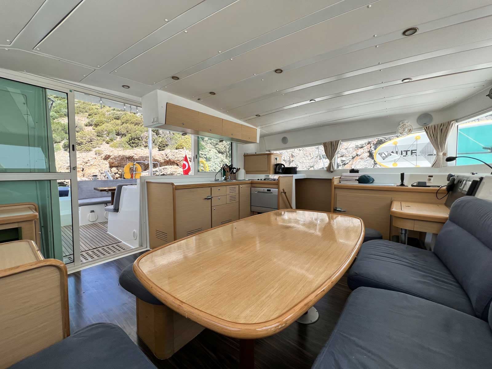 Lagoon 420 - photo 6