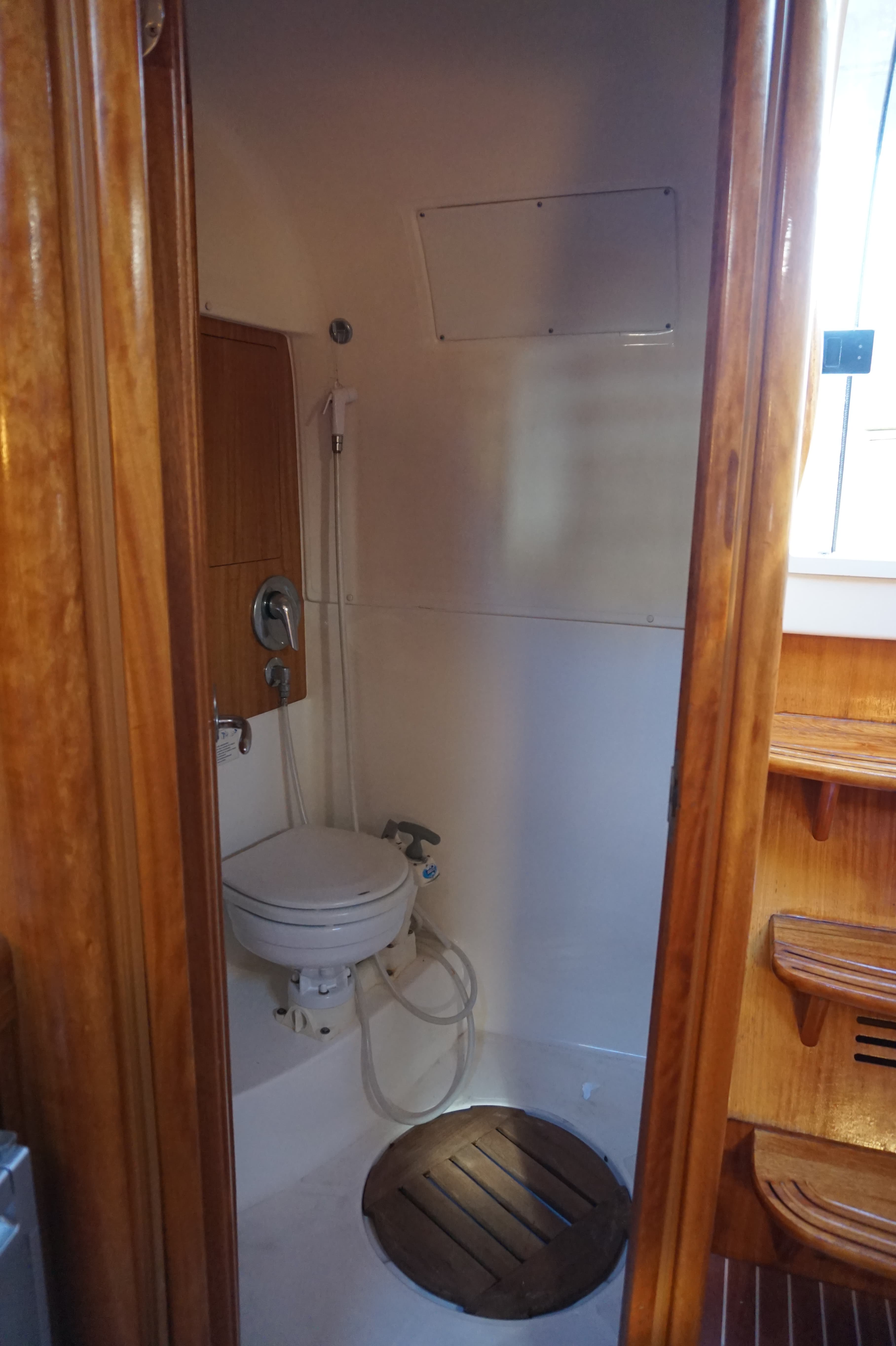 Bavaria Sport 35 - photo 13