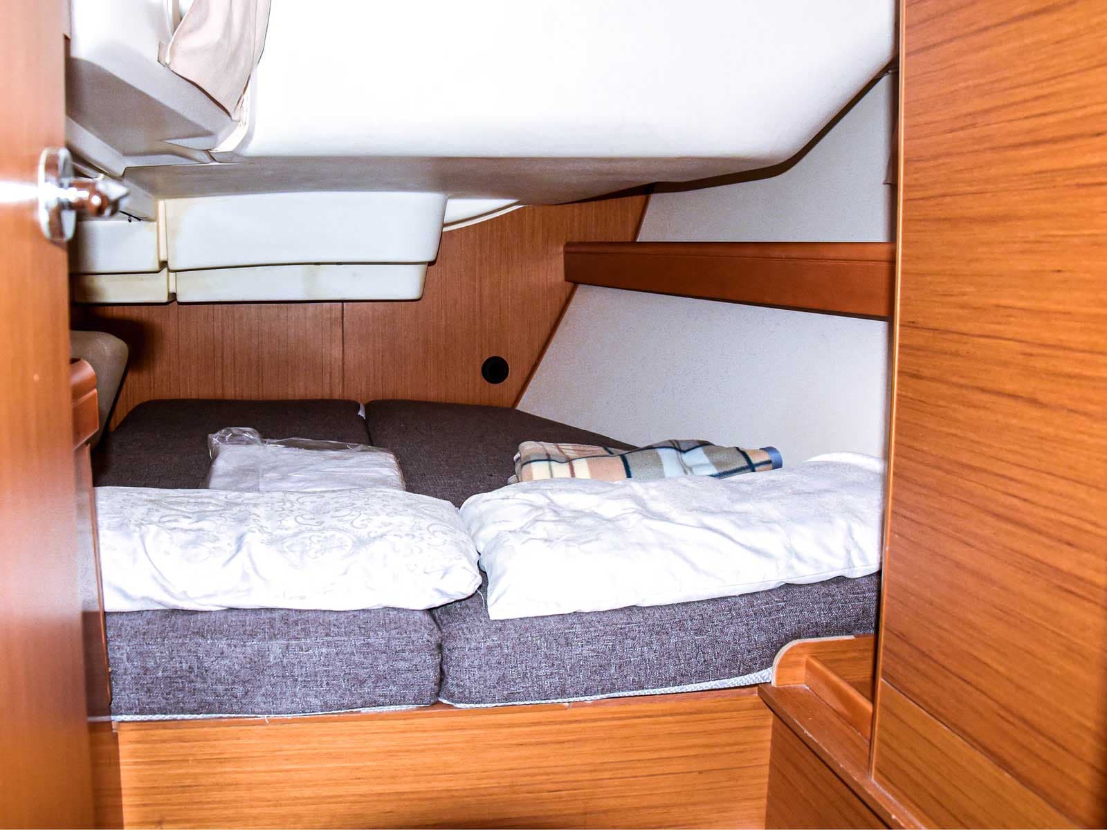 Sun Odyssey 42 i - photo 6