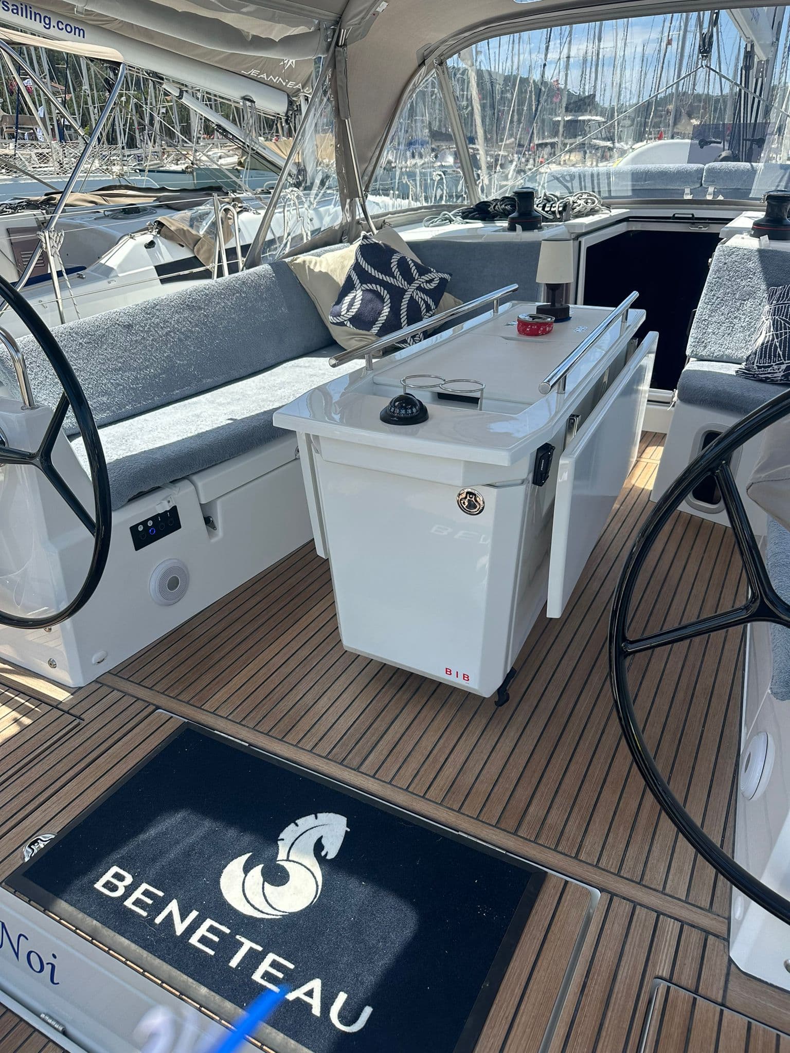 Oceanis 40.1 - photo 6