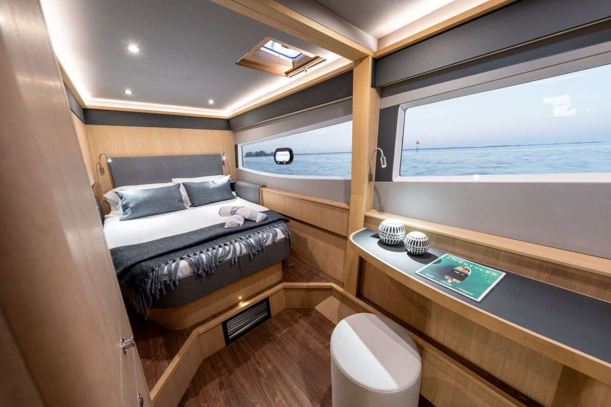 Aquila 42 Yacht - photo 4