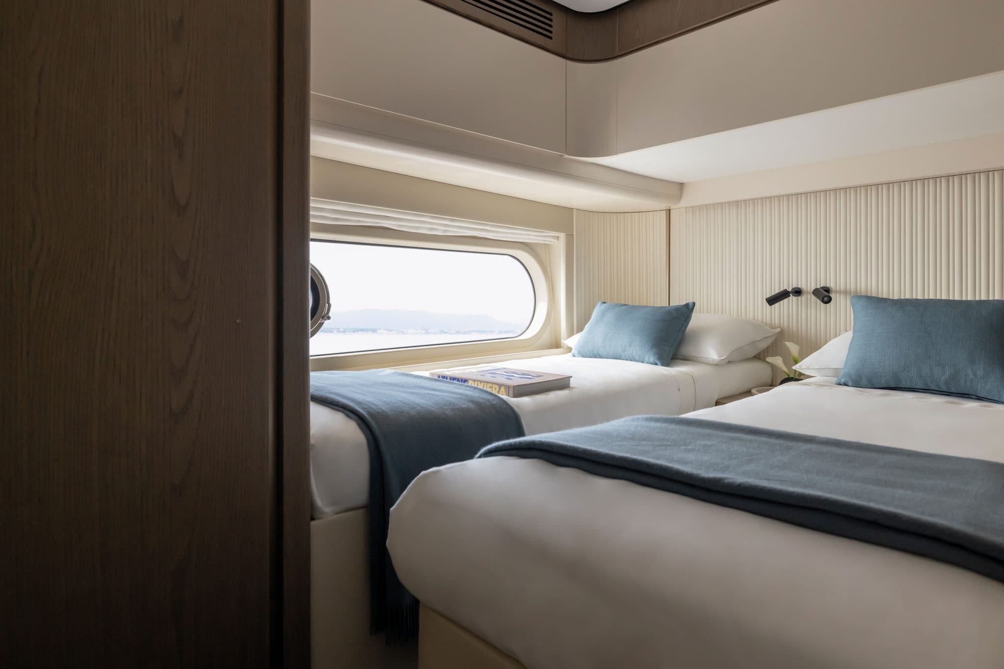 Azimut Magellano 60 - photo 110