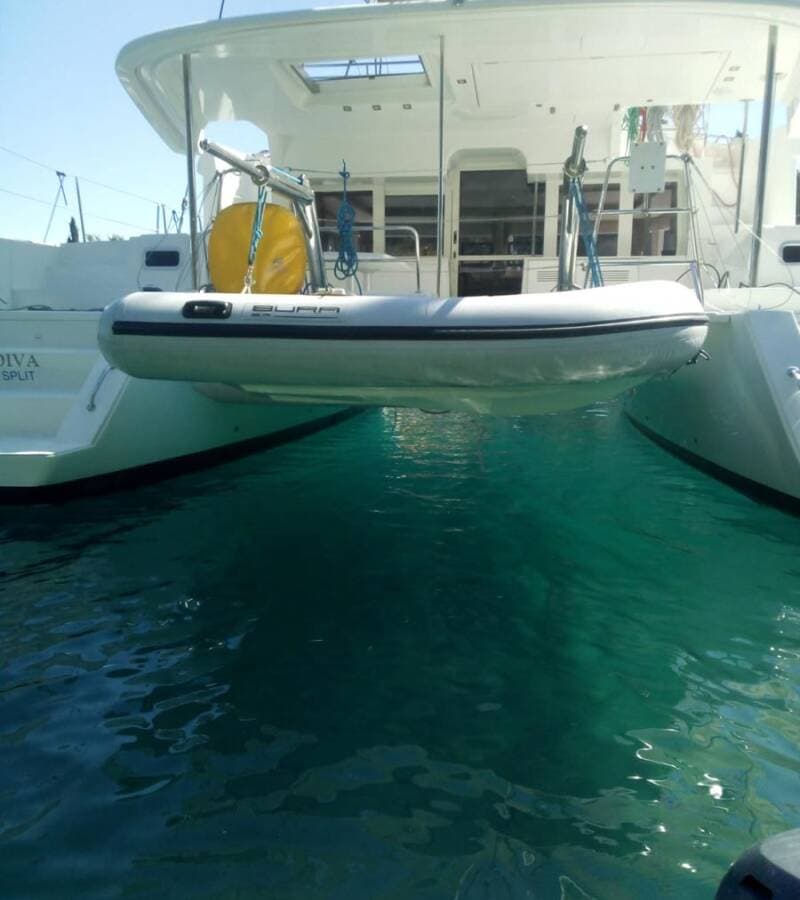 Lagoon 450 Fly - photo 11