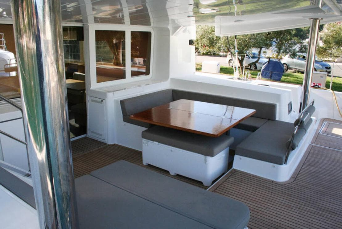 Lagoon 52F - photo 37