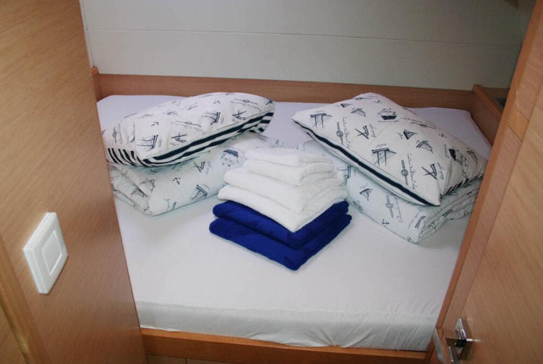 Lagoon 52F - photo 17