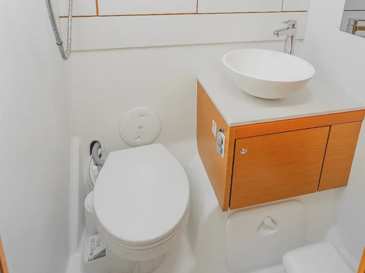 Jeanneau 54 - photo 9