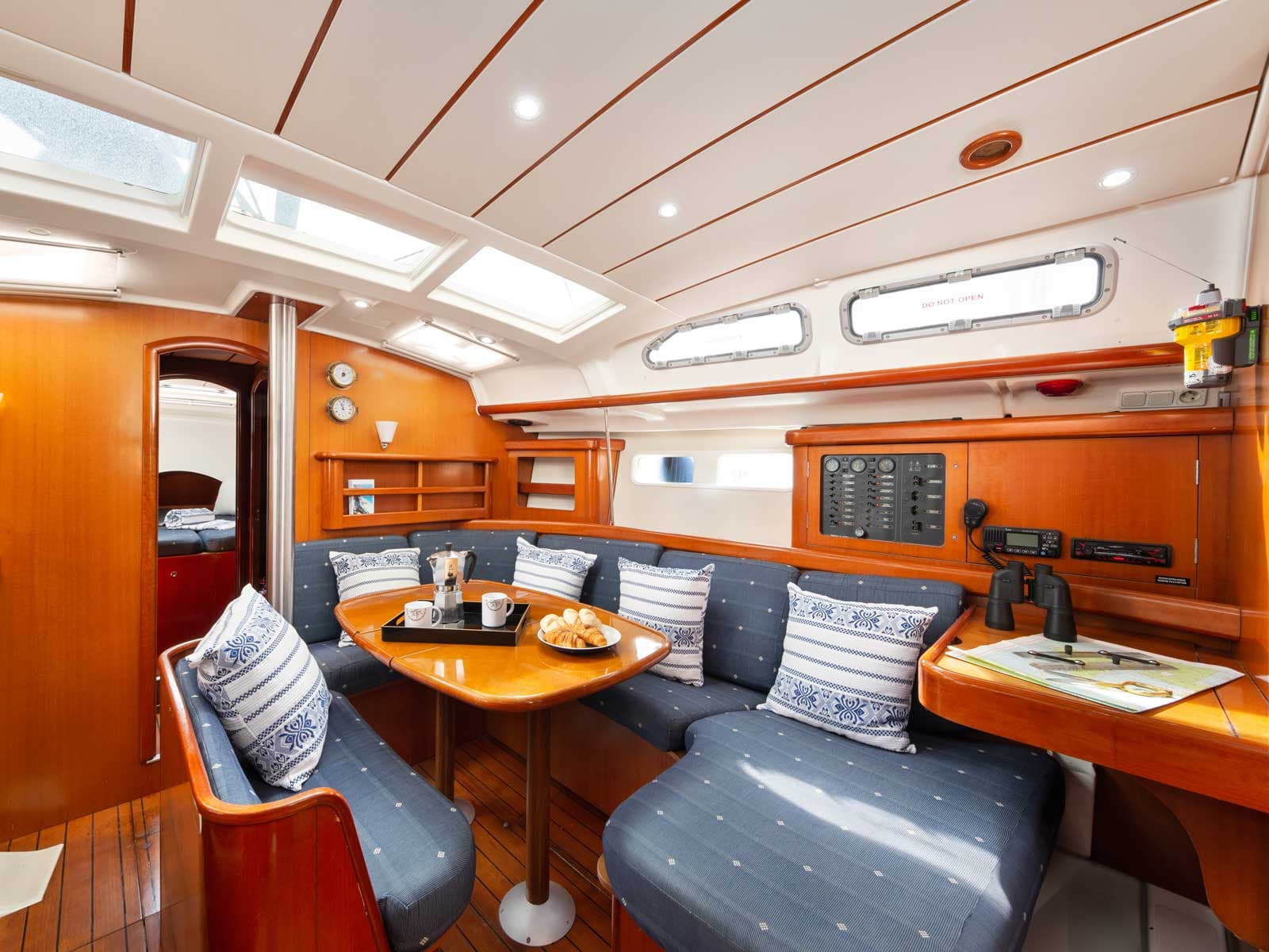 Oceanis 423 - photo 15