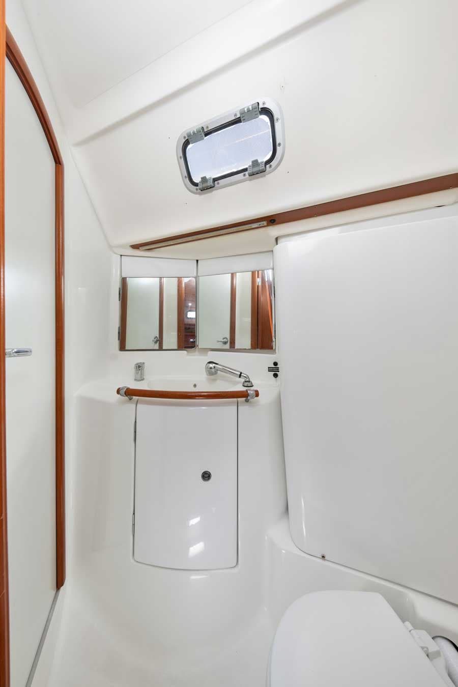 Oceanis 423 - photo 18