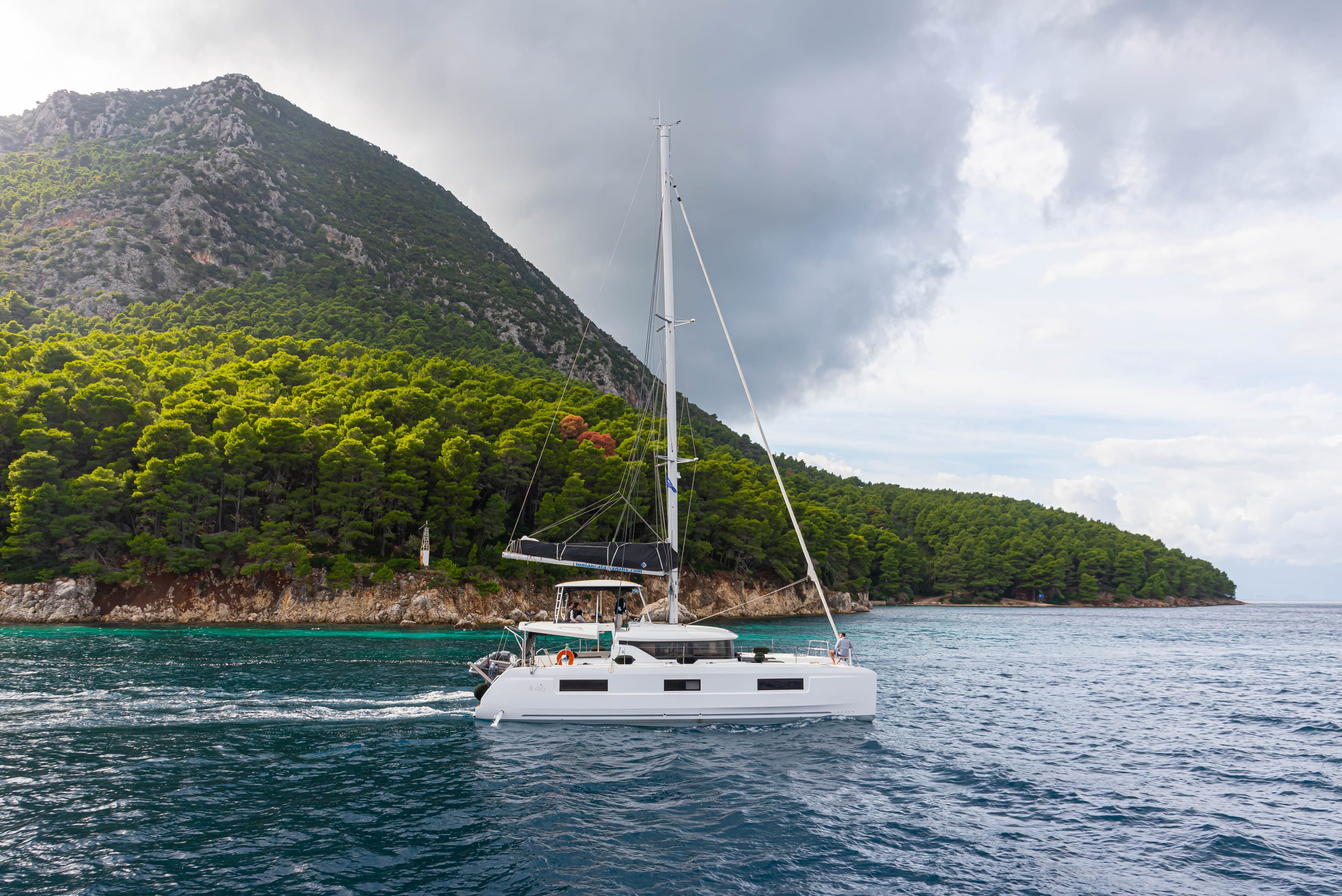 Lagoon 46  - photo 19