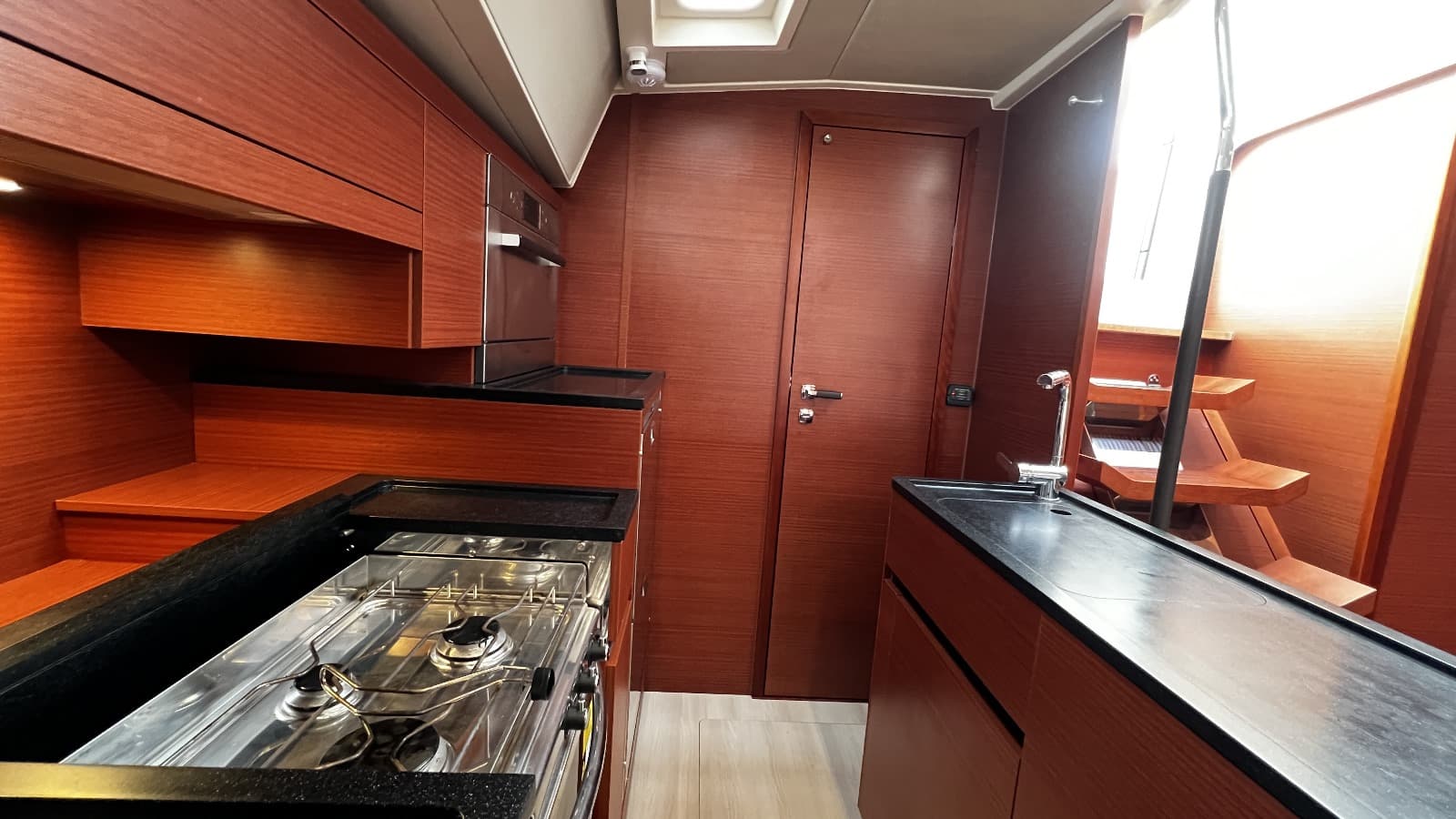 Hanse 548 - photo 25