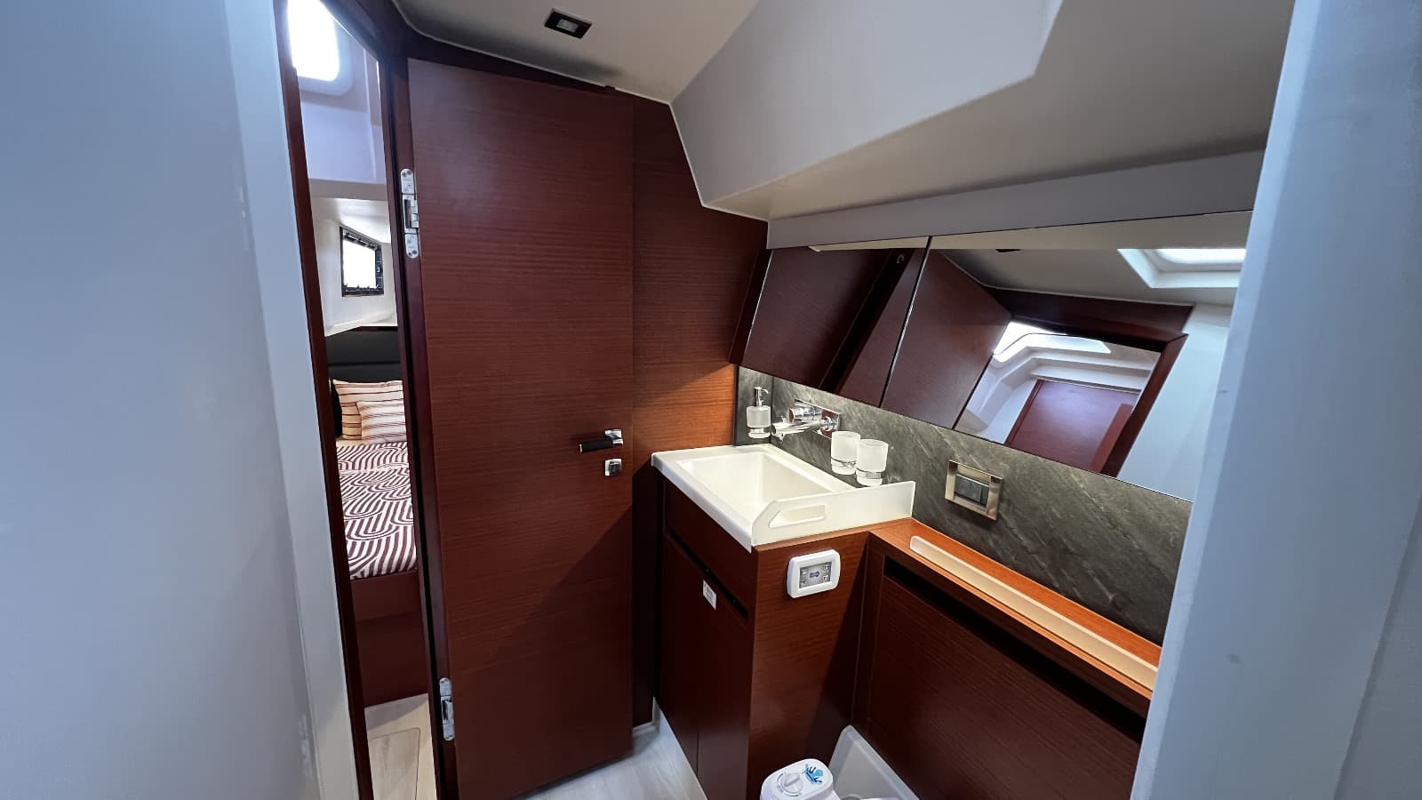 Hanse 548 - photo 35