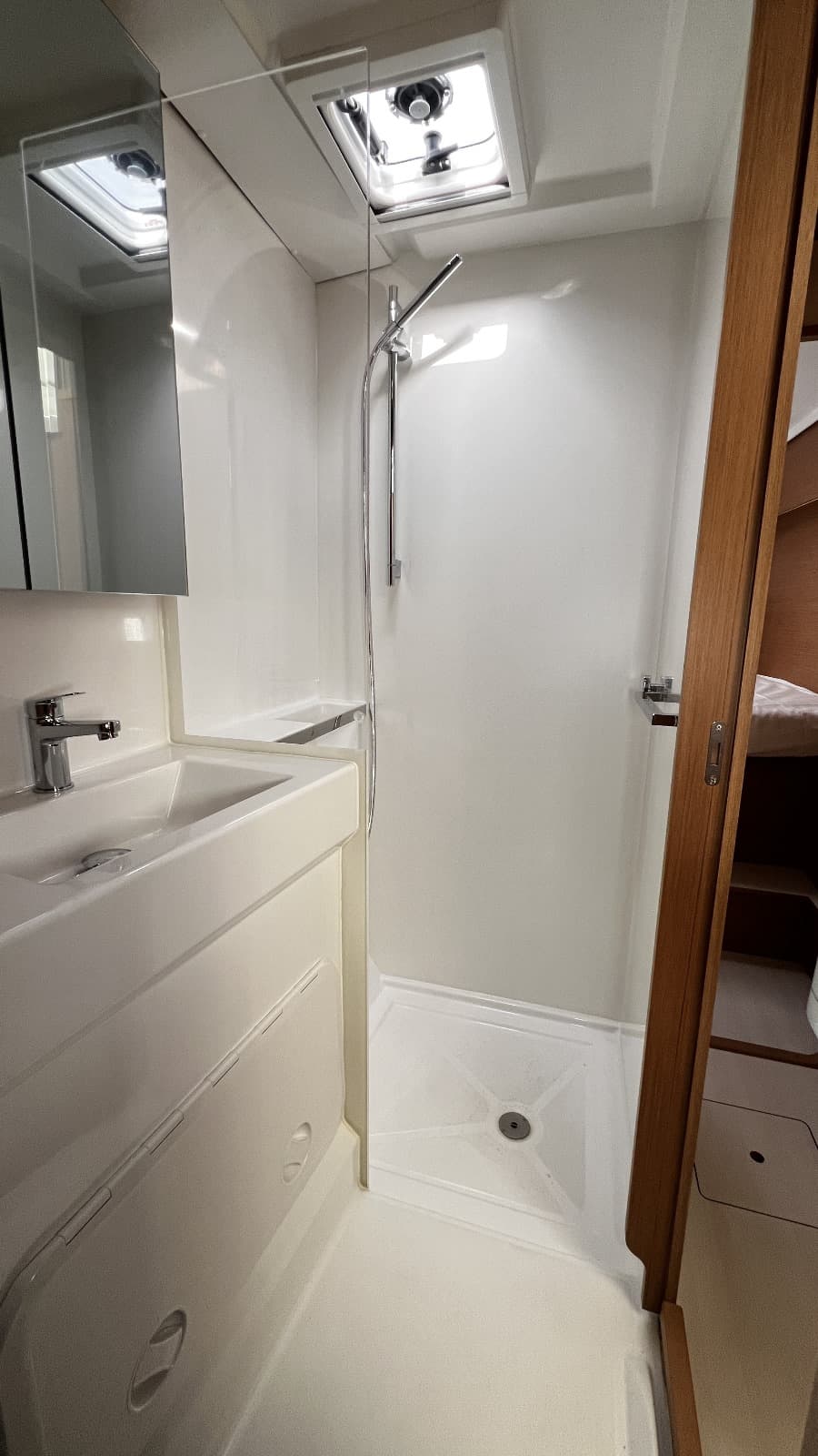 Excess 11 - photo 11