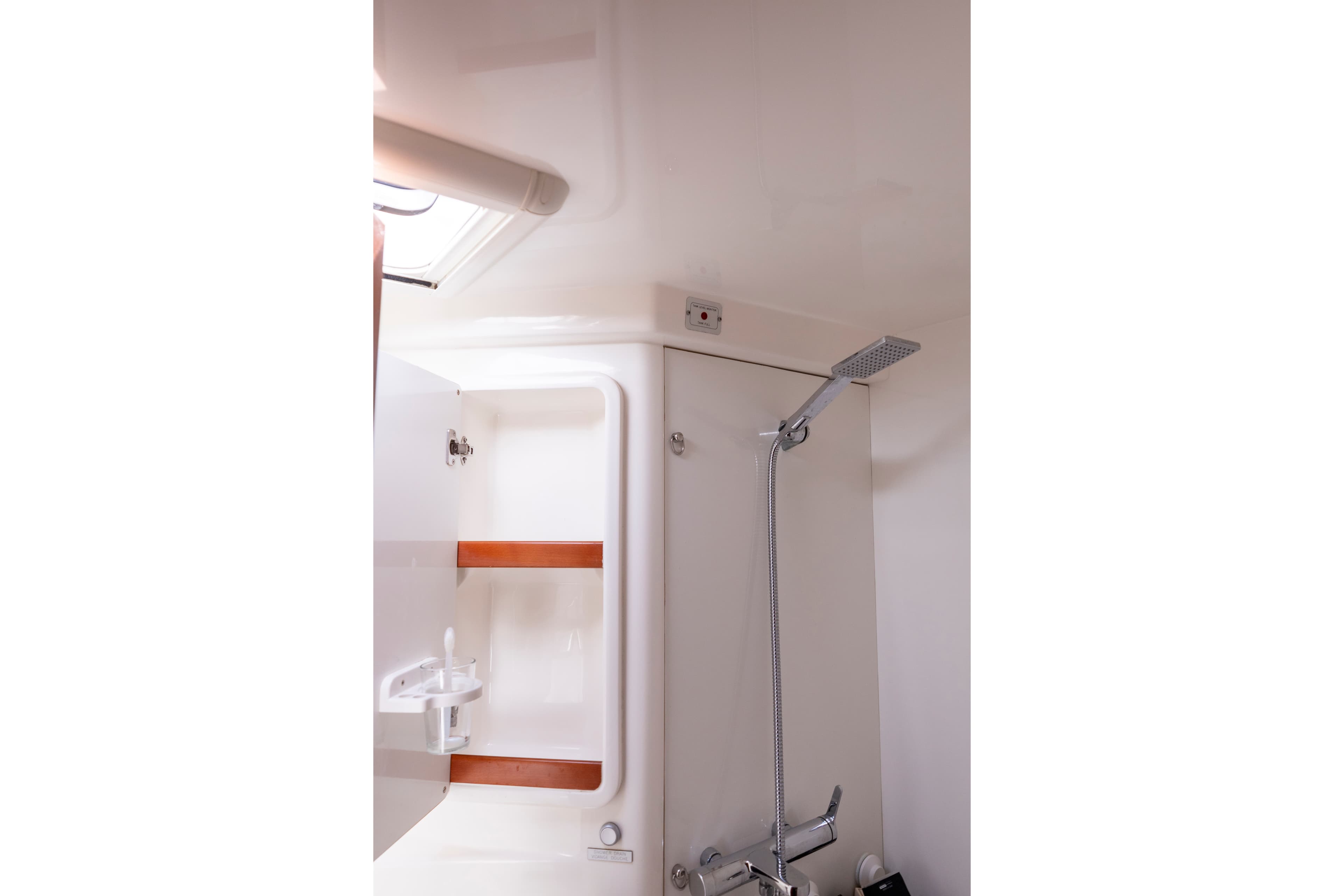 Leopard 44 - photo 13