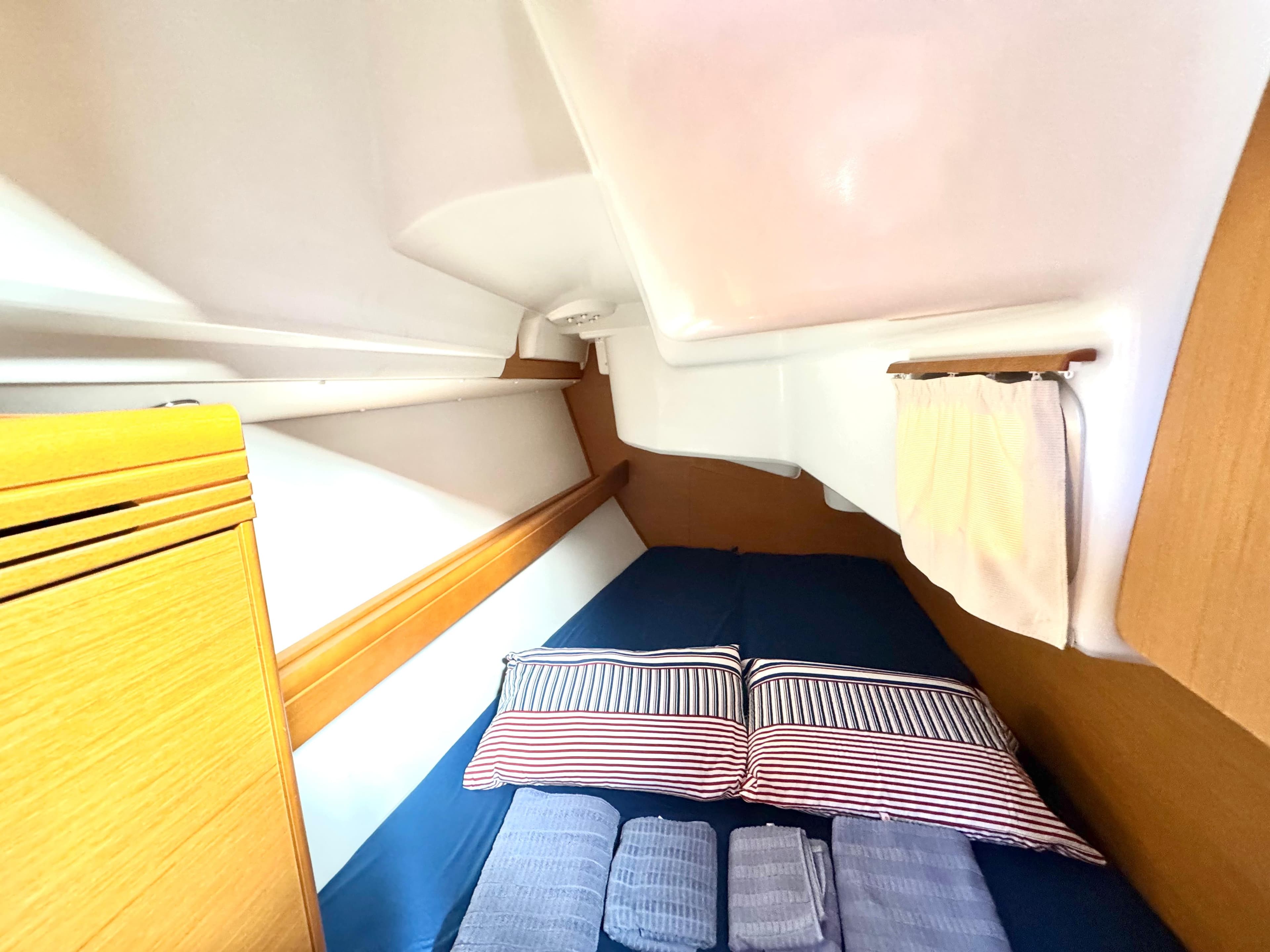 Sun Odyssey 36i - photo 4