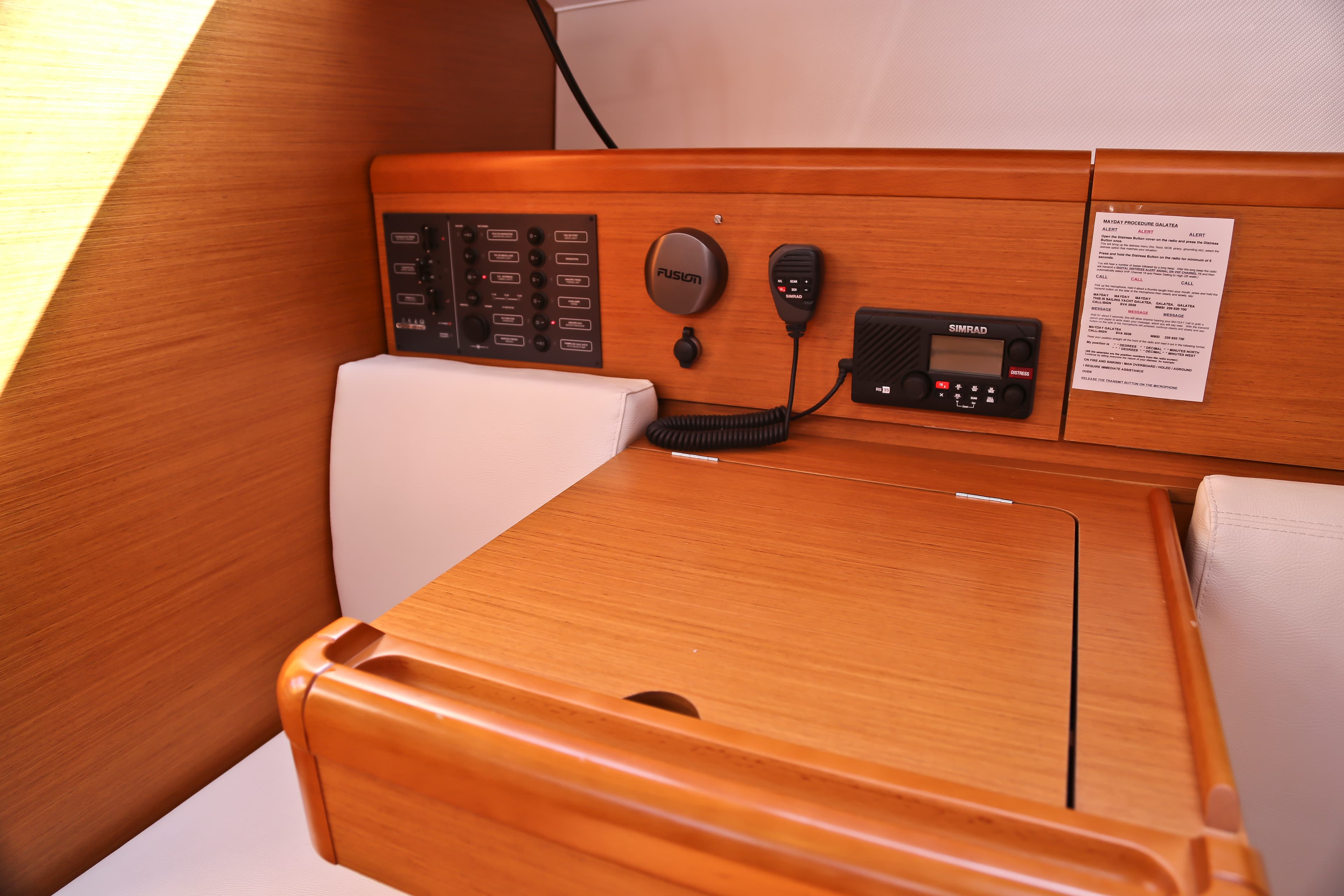 Sun Odyssey 33i - photo 9