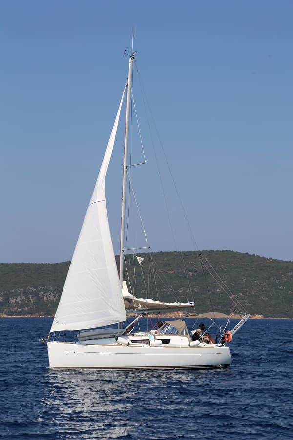 Sun Odyssey 33i - photo 10