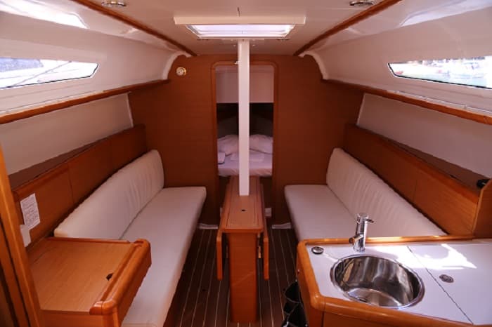 Sun Odyssey 33i - photo 6