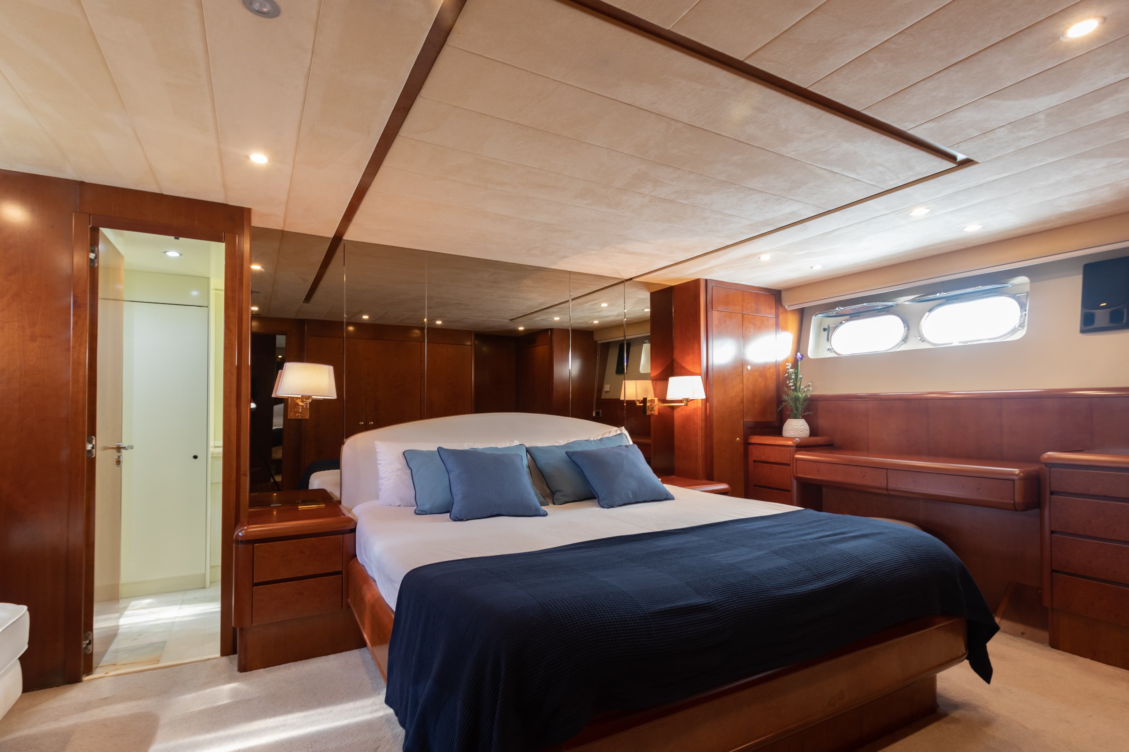 Superphantom 80 - photo 15