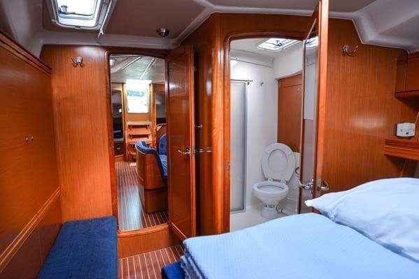 Bavaria 44 - photo 9