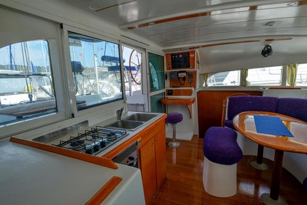 Lagoon 380 - photo 16