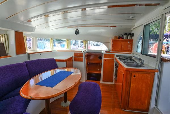 Lagoon 380 - photo 22