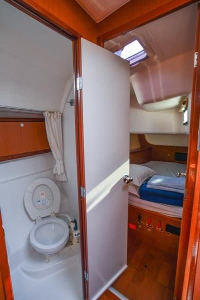 Oceanis 43 - photo 16