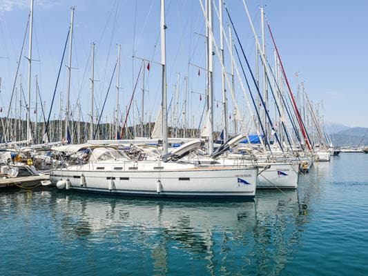 Bavaria Cruiser 45 - photo